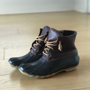 Sperry - Women’s 7.5 Saltwater Duck Boot